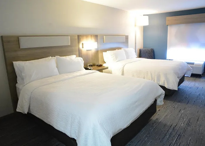 Holiday Inn Express Hotel & Suites Cincinnati Southeast Newport By Ihg