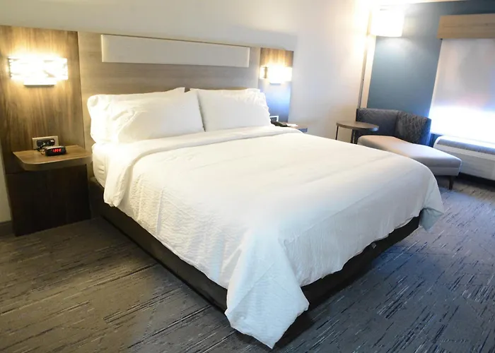 Holiday Inn Express Hotel & Suites Cincinnati Southeast Newport By Ihg