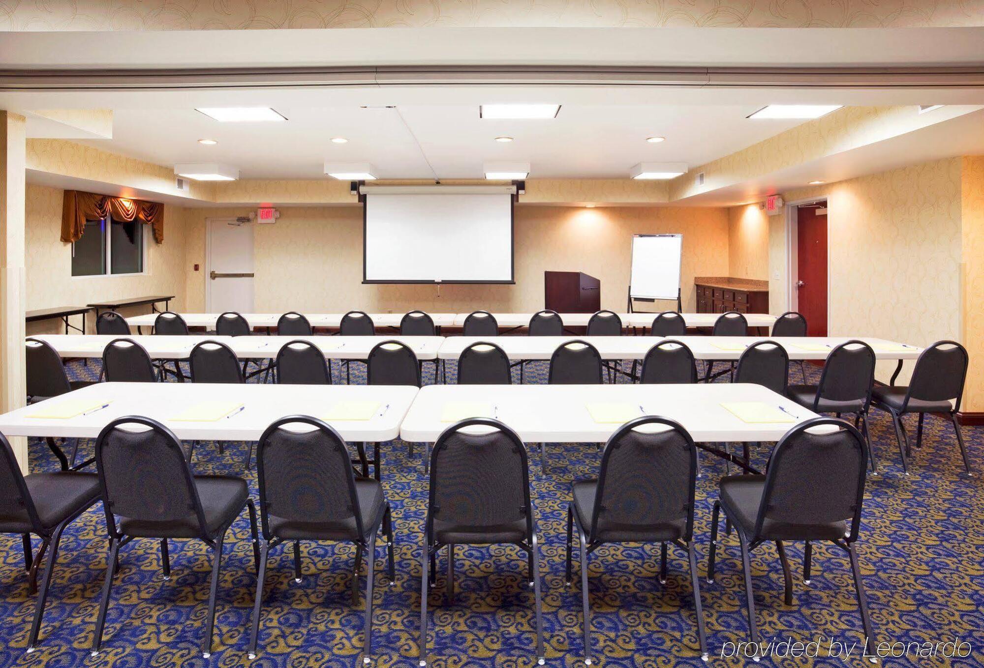 Hotel Express & Cincinnati Southeast Newport By Ihg