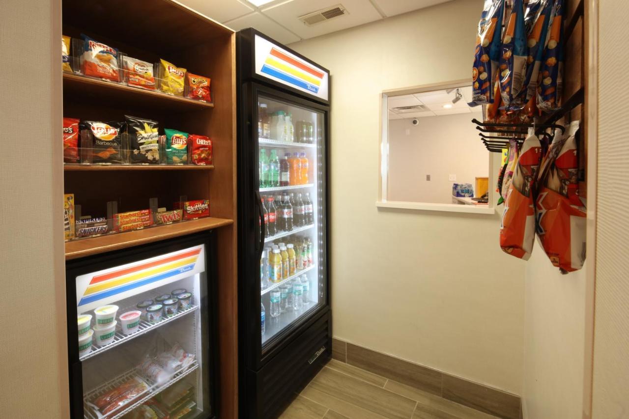 Express & Cincinnati Southeast Newport By Ihg