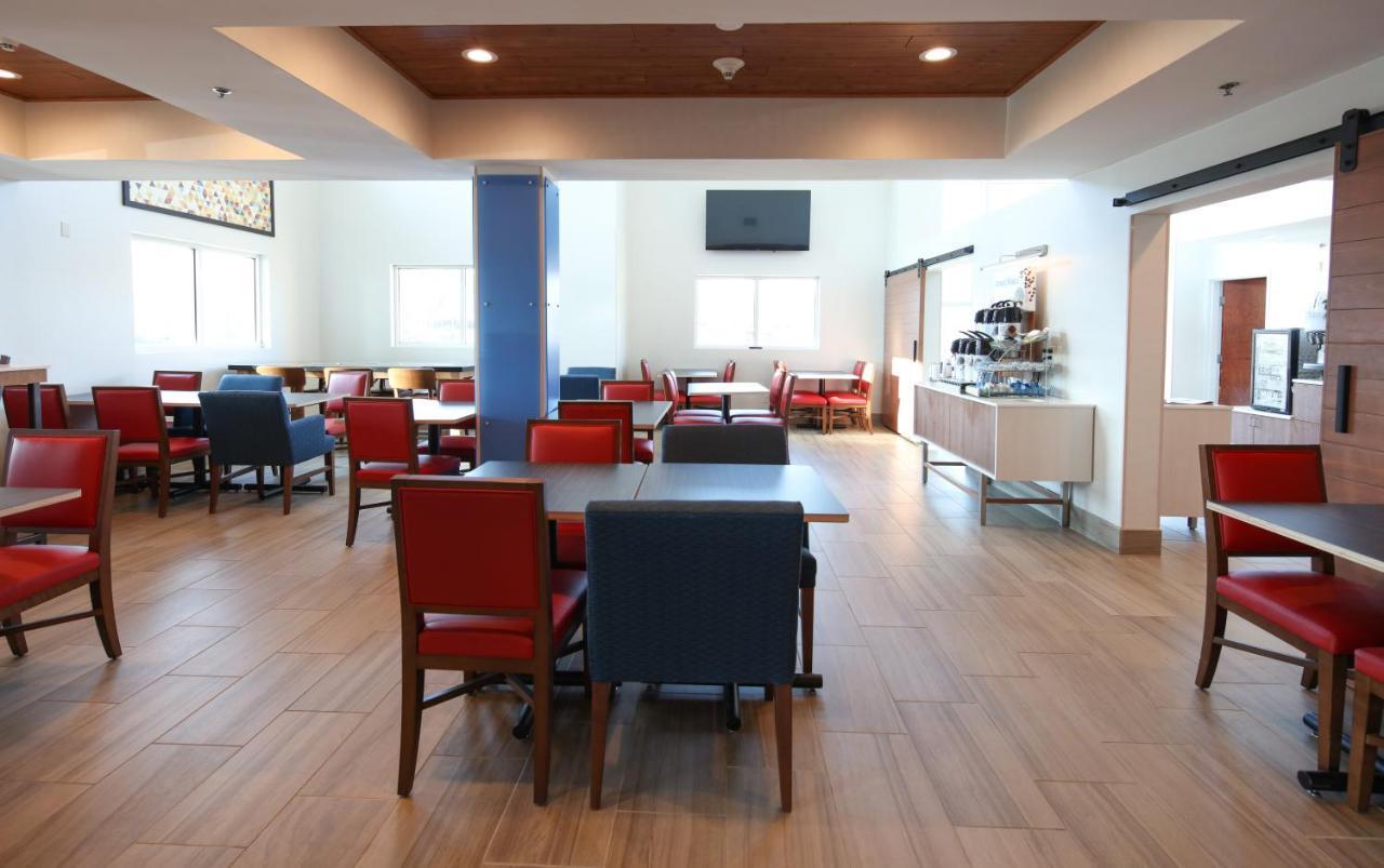 Express & Cincinnati Southeast Newport By Ihg 2* Bellevue